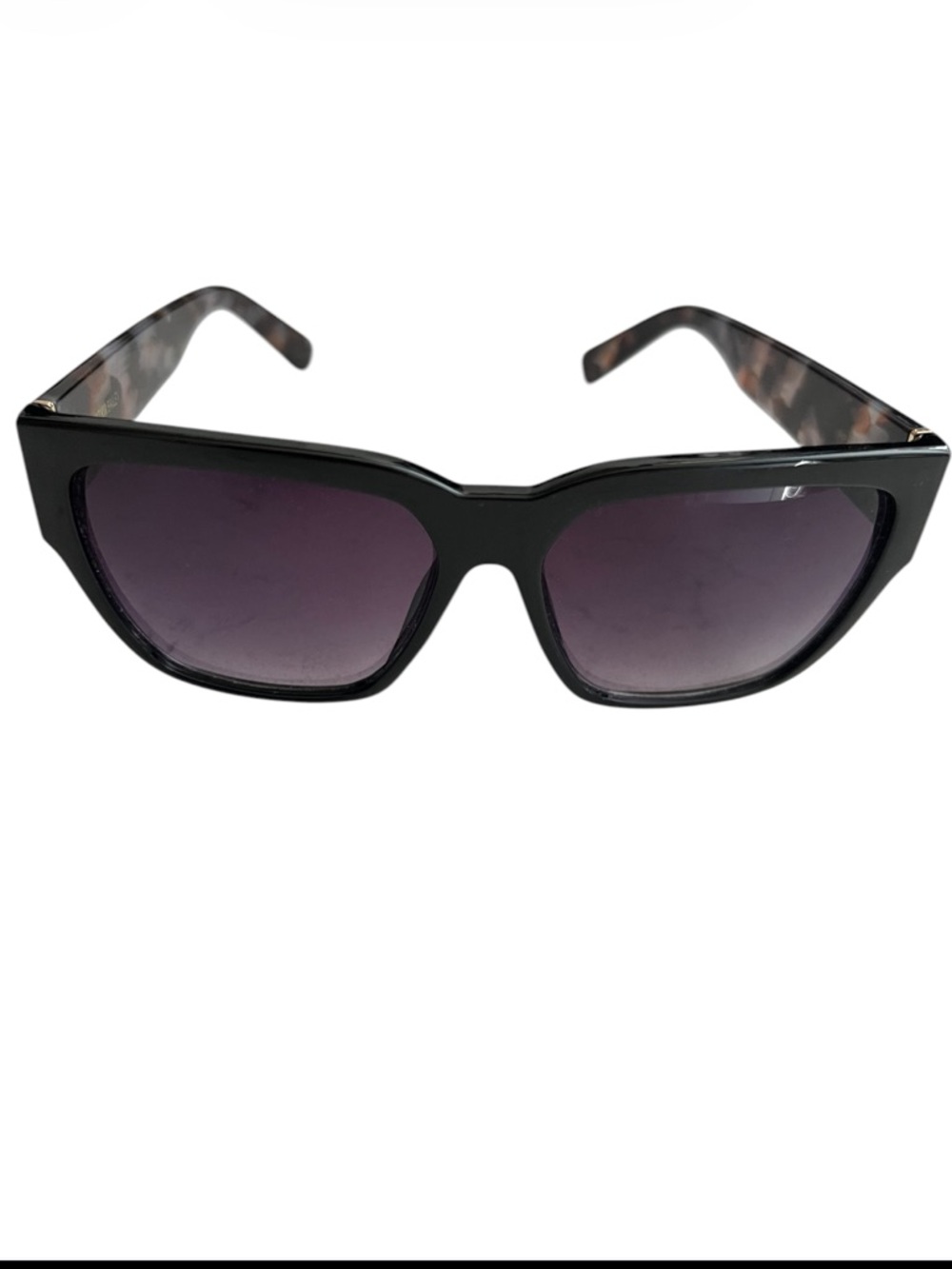 Cynthia Bailey Classic Black Sunglasses with tortoiseshell design NEW